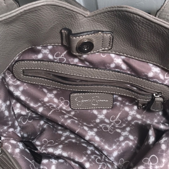 JESSICA SIMPSON GREY TOTE SHOULDER BAG - Picture 6 of 8